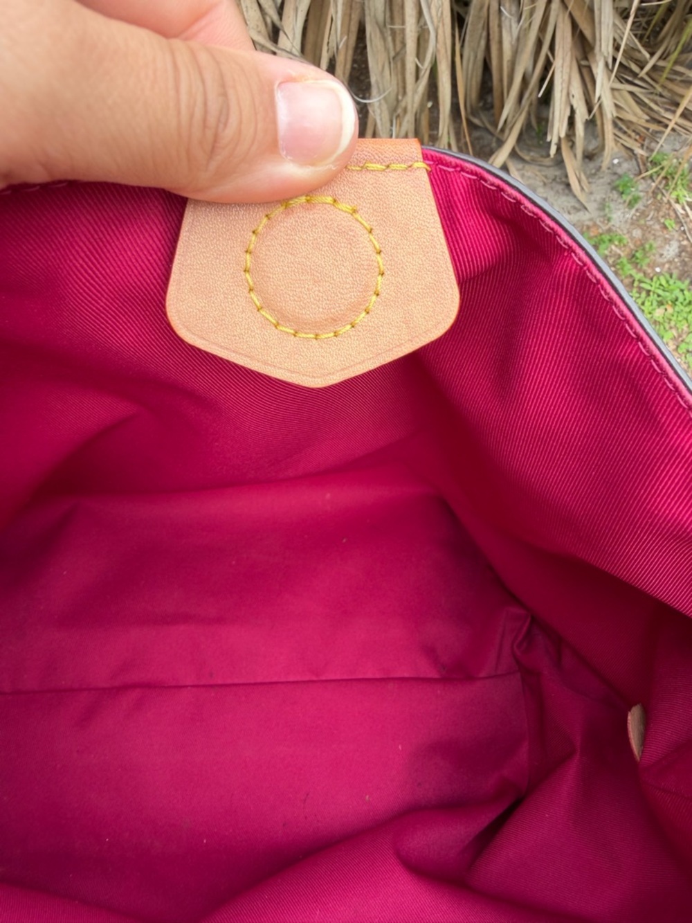 Authentic Louis Vuitton Graceful hobo Monogram Canvas Shoulder MM bag W/Dustcove - Picture 5 of 16